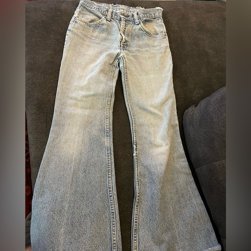 Orange tab flare Levi’s